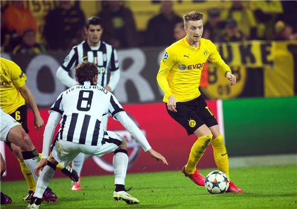 بالفيديو..اليوفي يحجز مقعده في ربع النهائي من عقر دار دورتموند