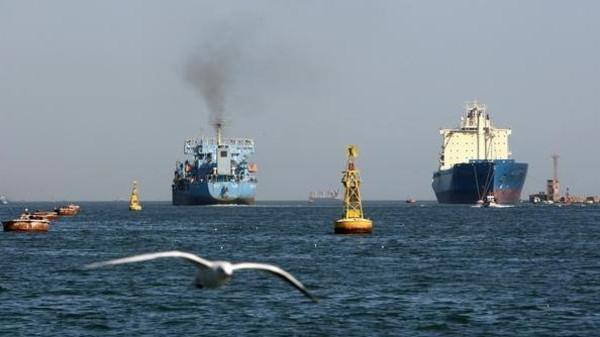 توتر مصري بسبب انسحاب مجموعة من الخطوط الملاحية من موانئ شرق بورسعيد