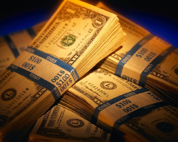 الأزمة الاقتصادية في مصر تنعش سوق التأجير التمويلي