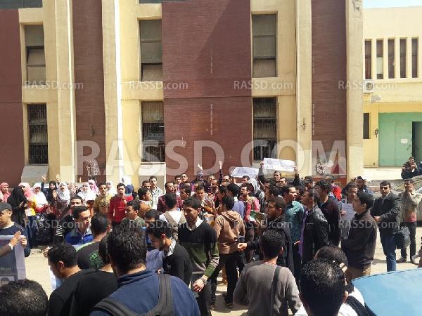 مسيرة لـ “طلاب ضد الانقلاب” بجامعة طنطا تنديدا باعتقال زملائهم