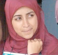 الاعتداء على هبة قشطة بعد محاكمتها عسكريا