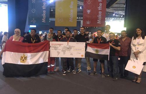 هندستي القاهرة وعين شمس تفوزان بجوائز في مارثون “شل” البيئي بسنغافورة