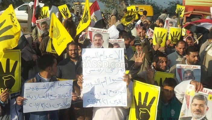 فعاليات بالمحافظات تحيي صمود أمهات الشهداء والمعتقلين