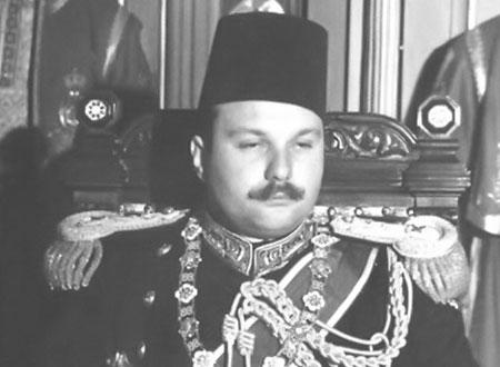 نجل الملك فاروق يرفض عودة الملكية لمصر