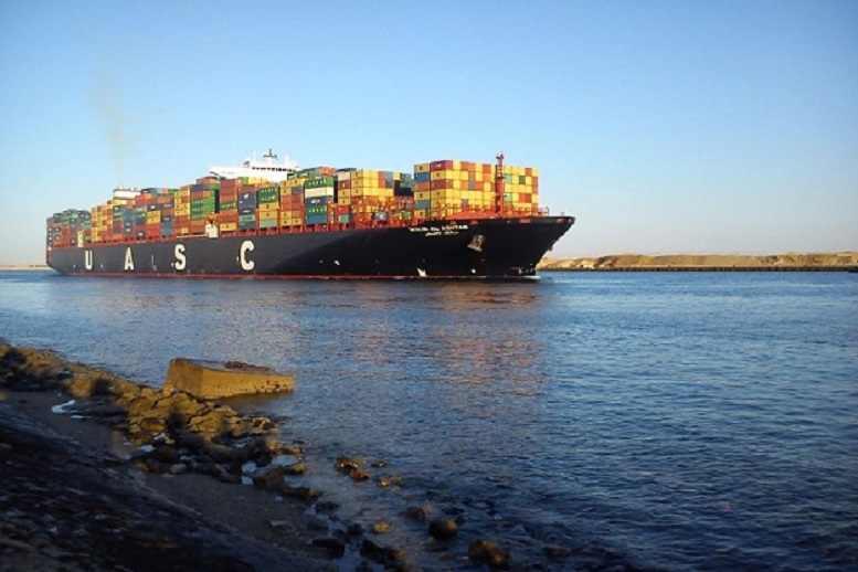 39 سفينة تعبر المجرى الملاحي لقناة السويس