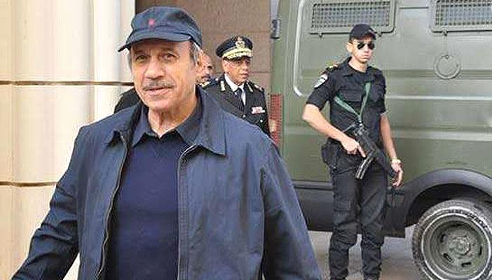 رغم صدور أحكام بحبسه 45 عاما.. حبيب العادلي على الأسفلت