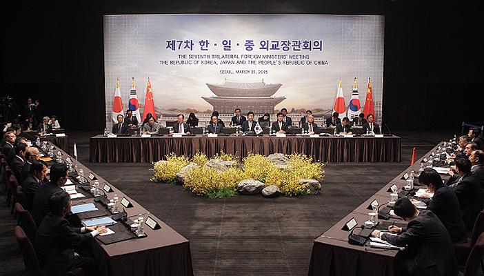 روسيا توقع اتفاقا لتوريد الغاز إلى الصين