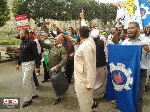 “مصر وبس” تنظم مسيرة لـ “عابدين” تضامنا مع “الملتحين “