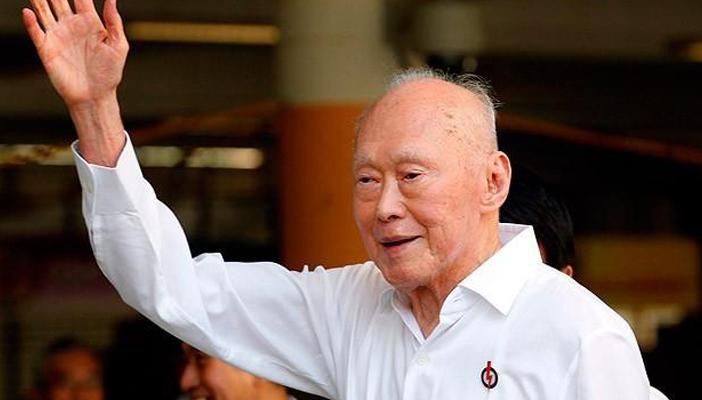 رحيل مؤسس سنغافورة الحديثة عن 91 عامًا