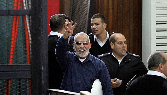 تأجيل محاكمة مرشد الإخوان في قضية قسم العرب لجلسة الغد