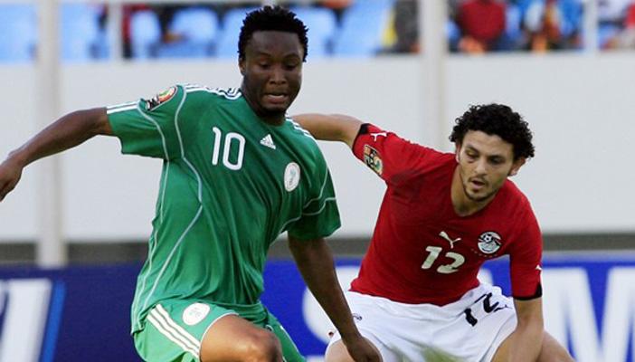 المصري: “لو خسرنا مباراة نيجيريا.. كوبر هيمشي”