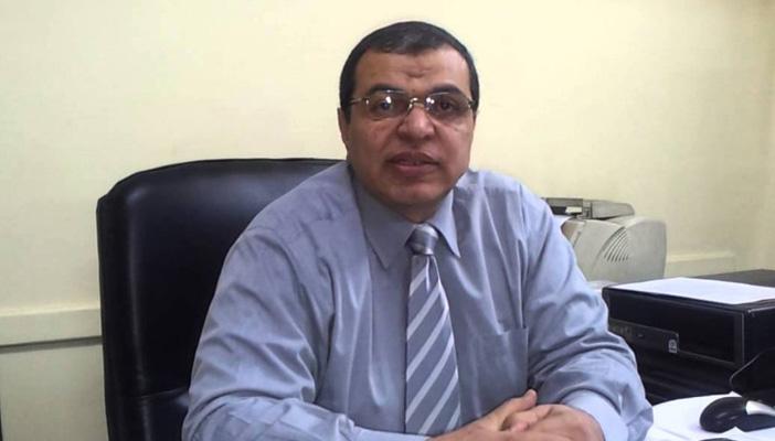 مصطفى بكري يطالب بتغيير وزير القوى العاملة لتهنئته “مرسي”