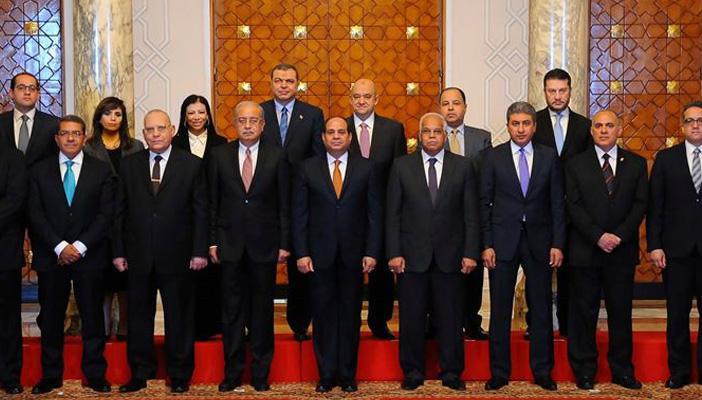 خبراء لـ”رصد” وزراء المجموعة الاقتصادية تلاميذ في مدرسة رجال الأعمال