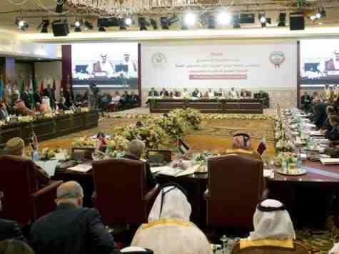 الخلافات تخيم على القمة العربية بالكويت