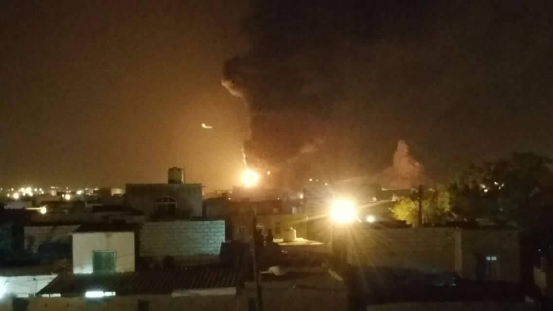 مقتل عدد من المدنيين جراء تفجير 3 سيارات مفخخة في اليمن