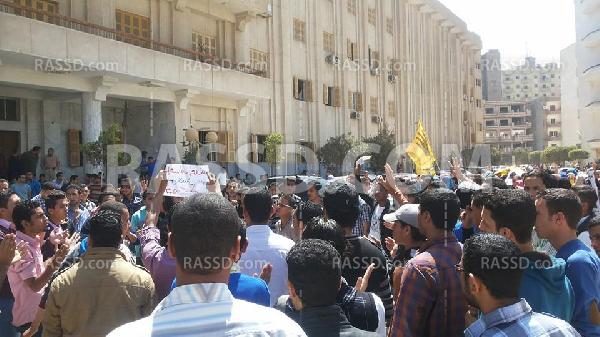 مسيرة لطلاب ضد الانقلاب بجامعة بني سويف رفضًا للانقلاب