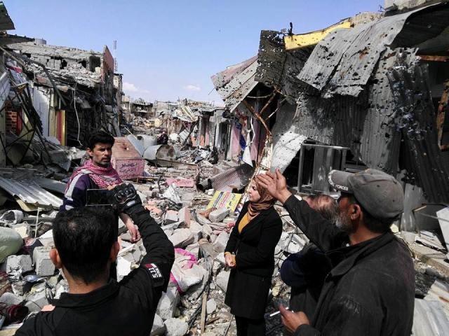 اتهامات متبادلة بين المتحاربين.. القصة الكاملة لـ”مجزرة الموصل”