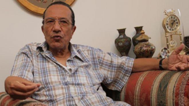 جامعة القاهرة تودع عاطف البنا غدًا