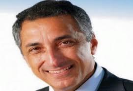 “المركزي” يطيح بالقيادات المصرفية البنكية