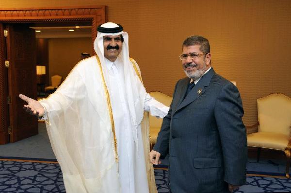 لقاء بين مرسي وأمير قطر لتعزيز التبادل التجاري بين البلدين