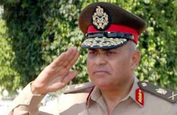 صبحى يؤدى اليمين الدستورية كوزير للدفاع خلفًا لقائد الانقلاب