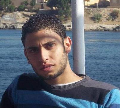 .وقفة لأصدقاء “كريستى”أمام القضاء العالى للمطالبة بالقصاص له