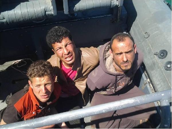 القوات المسلحة تعرض صور المتهمين بقطع كابل النت البحري