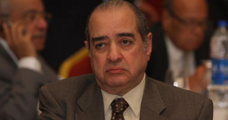 الديب : الذين سيحمون مبارك بعد براءته هم شباب الثورة