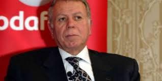 استقالة لجنة الكرة بالأهلي بعد فوز محمود طاهر برئاسة النادى