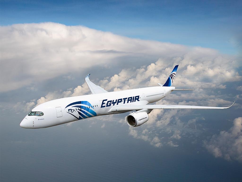 الإذاعة القبرصية: خاطف الطائرة المصرية يطلب الإفراج عن سجناء في مصر