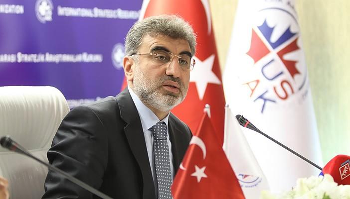 وزير تركي: “عاصفة الحزم” رفعت أسعار النفط 5 %