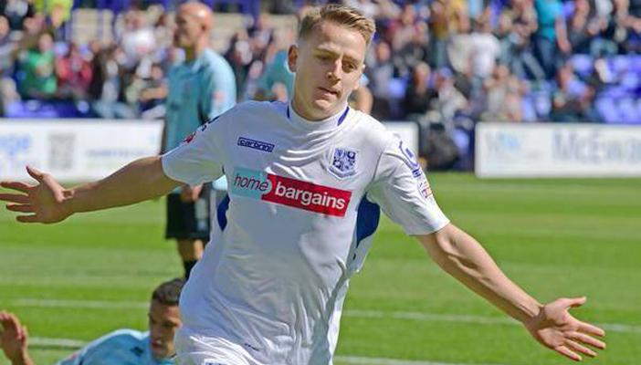 السرطان يهاجم اللاعب أليوت ريتشاردز