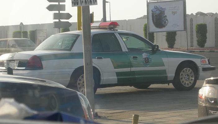 بالفيديو.. إصابة رجلي أمن سعوديين بإطلاق نار بالرياض