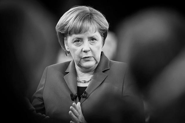 الواشنطن بوست: ميركل وآثار السلطة والنفوذ على شكلها وشخصيتها