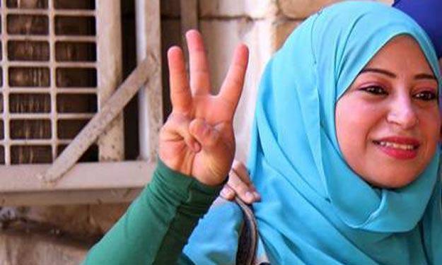 طلاب “إعلام القاهرة” ينظمون وقفة احتجاجا على مقتل ميادة اشرف