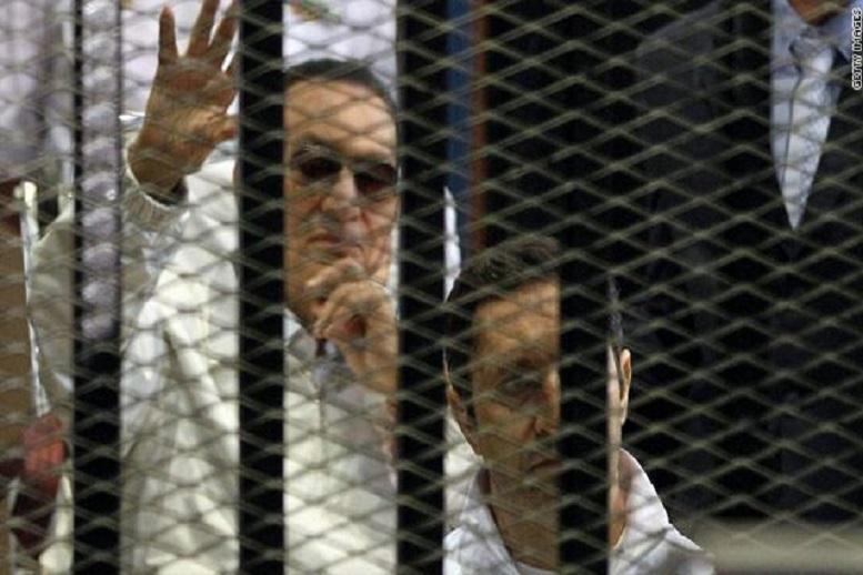 تأجيل محاكمة مبارك ونجليه والعادلي إلى الثلاثاء المقبل