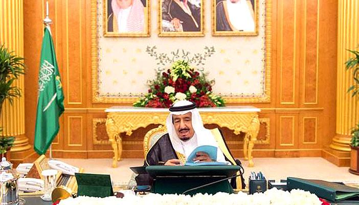 العاهل السعودي: عاصفة الحزم ستدعم الأمن بالمنطقة