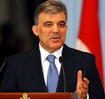 عبدالله جول: حذرنا مصر بنية صادقة عن وقوع حوادث