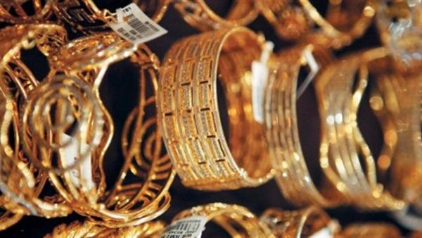 شعبة “الذهب” تعدل أيام الإجازات.. وعيار 24 يسجل 717.70 جنيها للجرام