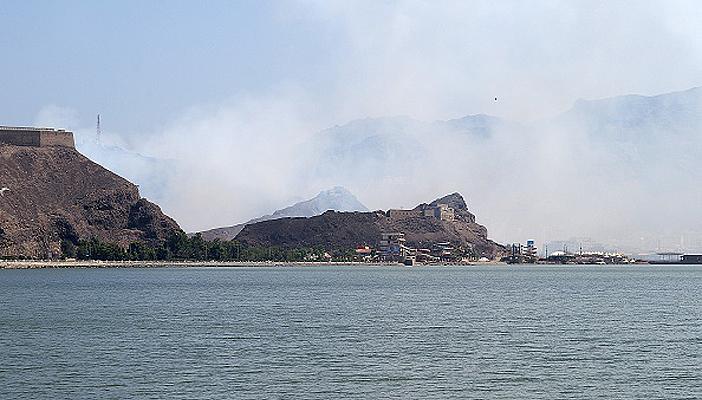 مصادر عسكرية: اشتباكات بحرية بين مصر وإيران قرب باب المندب