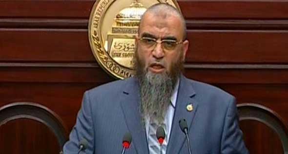 “النور” يطالب مرسي بعرض تعديلات الأزهر علي الصكوك إلي الشورى