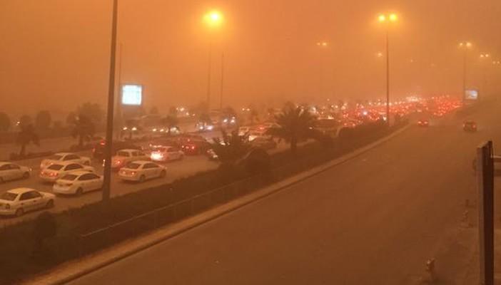 بسبب سوء الأحوال الجوية.. تعليق الدراسة بمناطق في السعودية غدًا