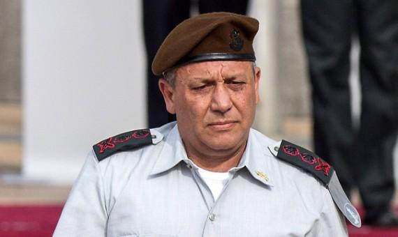 صورة.. قائد جيش الاحتلال بصحبة مفتي “اغتصاب نساء العدو”