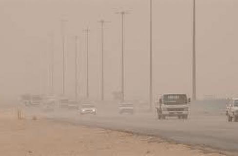 “الأرصاد” :عاصفة ترابية تؤدي لاضطراب الملاحة البحرية