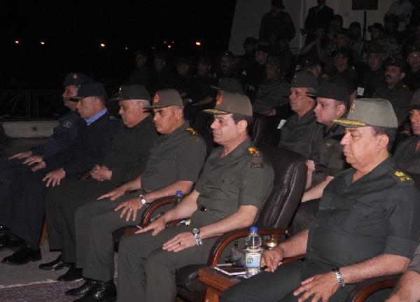 السيسي:الجيش يحافظ على الوطن ويحمي أمنه القومي