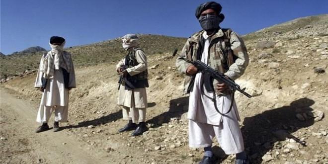 إشتباكات عنيفة بين عناصر طالبان “الأفغانية” و”الباكستانية”