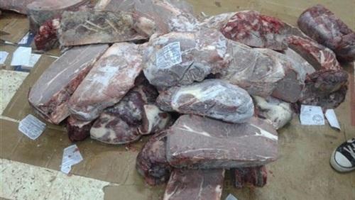 ضبط 113 كيلو لحوم فاسدة ودواجن محقونة بالمياه ببورسعيد