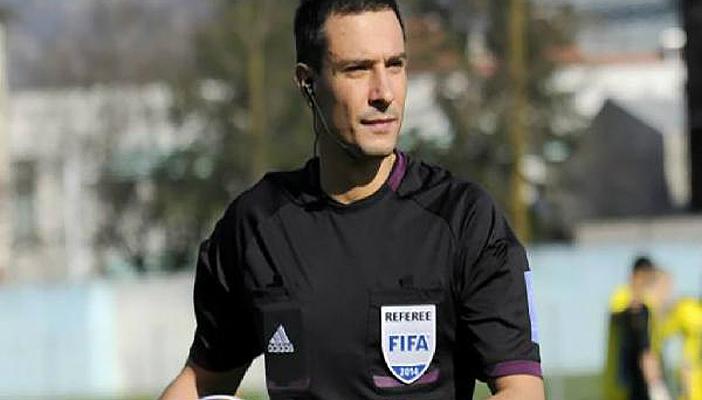 الحكم يغفل ركلة جزاء صحيحة للاتحاد وأخرى للنصر السعودي