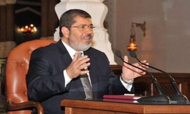 الرئيس يصل نادي بتروسبورت للاحتفال بيوم اليتيم