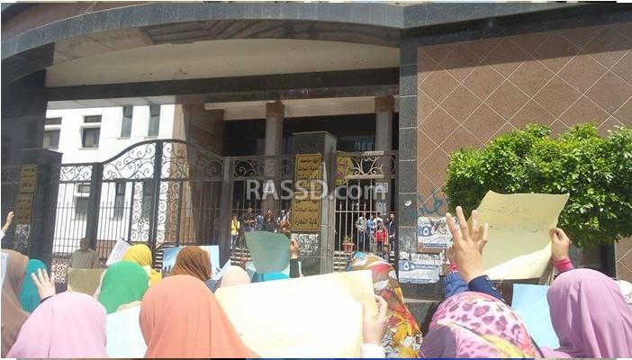 بالصور.. مسيرات في المحافظات لوقف انتهاكات العسكر